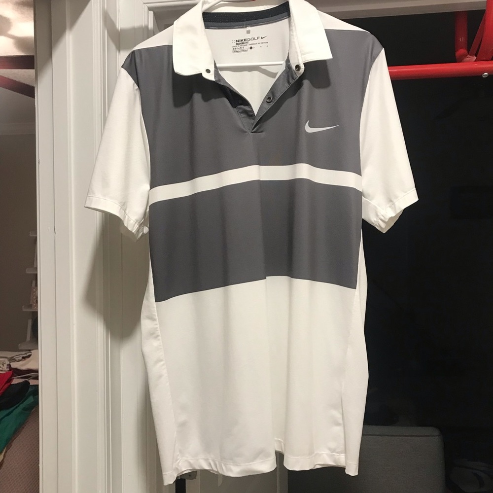 Men’s Nike Golf Polo Great Condition!